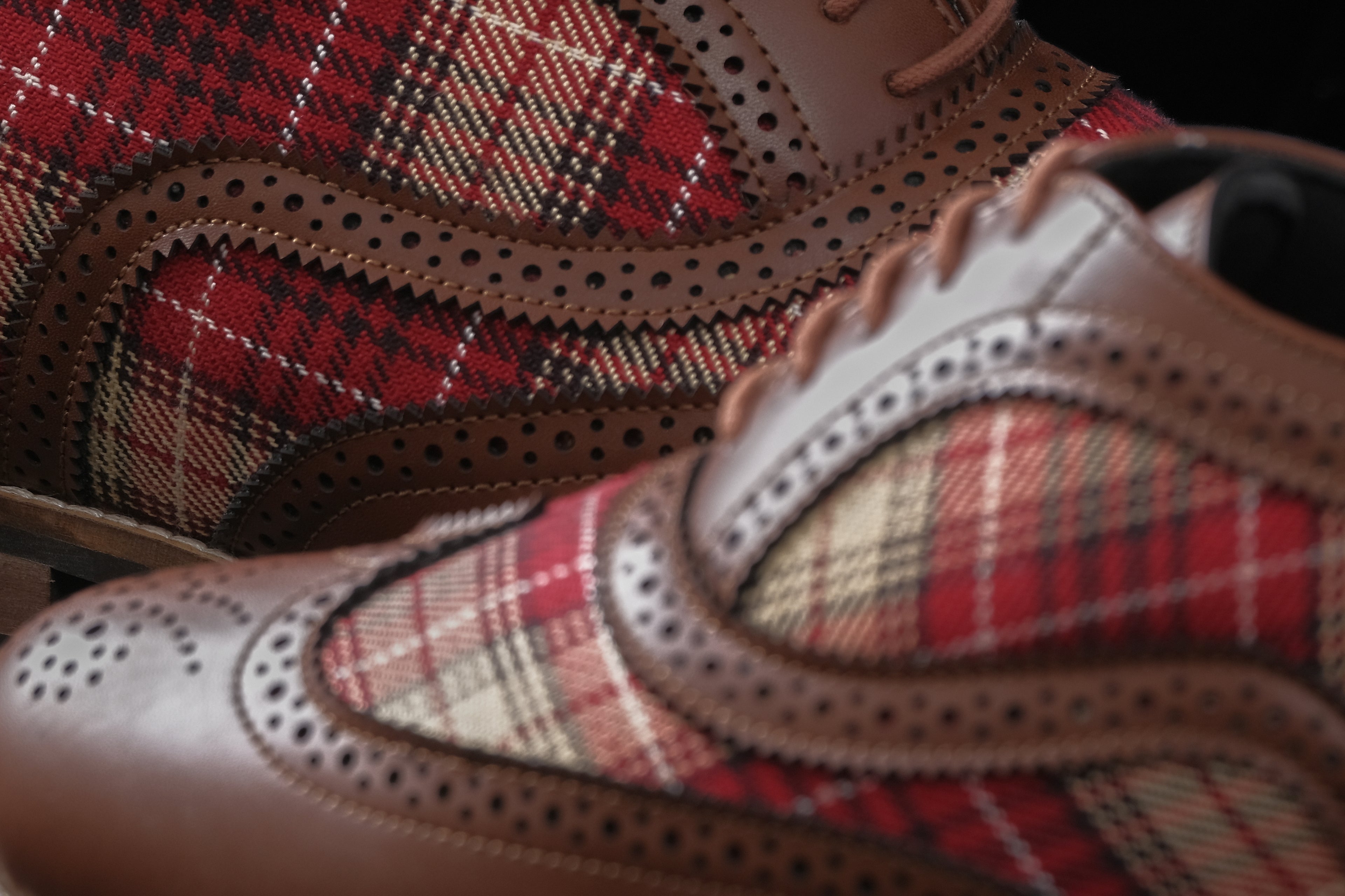 Modern designer brogues with a discreet 2.5 inch hidden lift. Crafted for evening wear, formal dressing, and smart casual styling by Boylift.